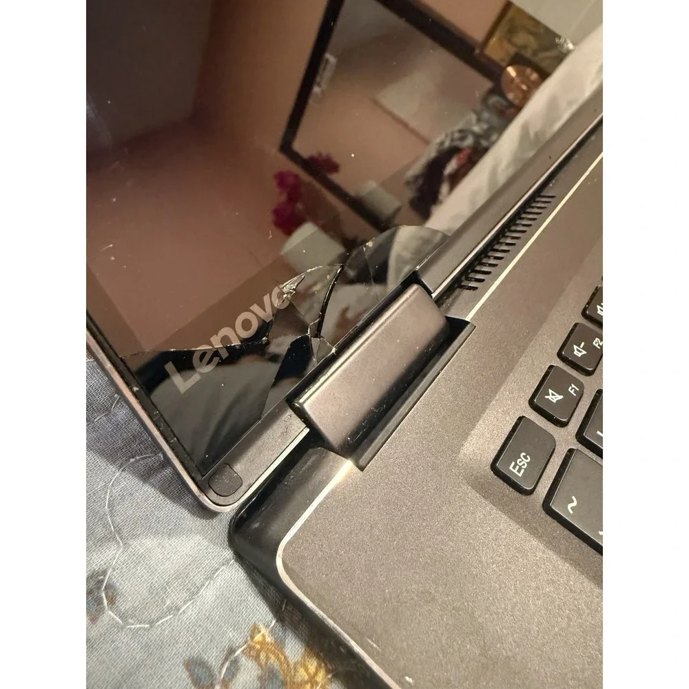 LENOVO YOGA 710-15IKB INTEL CORE I7‎ FOR PARTS/AS-IS